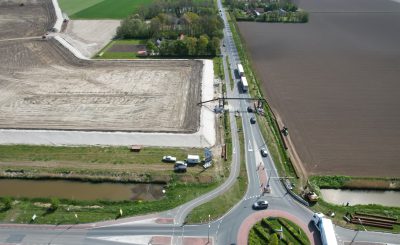 Luchtfoto zanddepot en overkluizing persleiding